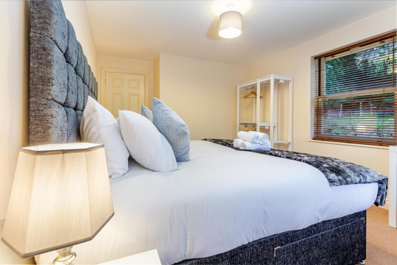 Host & Stay - Hillbrook House Apartment غْريت مالفيرن المظهر الخارجي الصورة