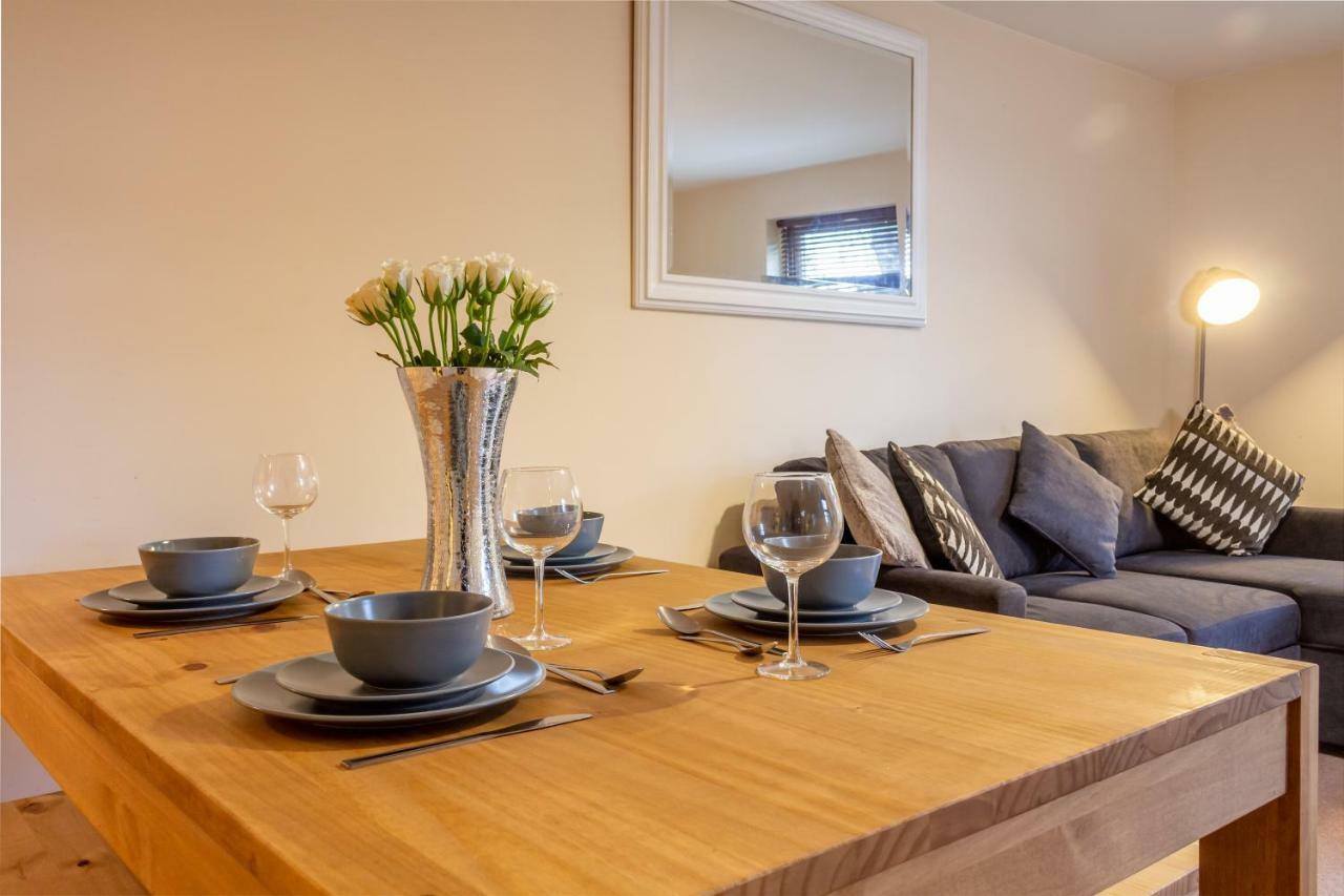 Host & Stay - Hillbrook House Apartment غْريت مالفيرن المظهر الخارجي الصورة