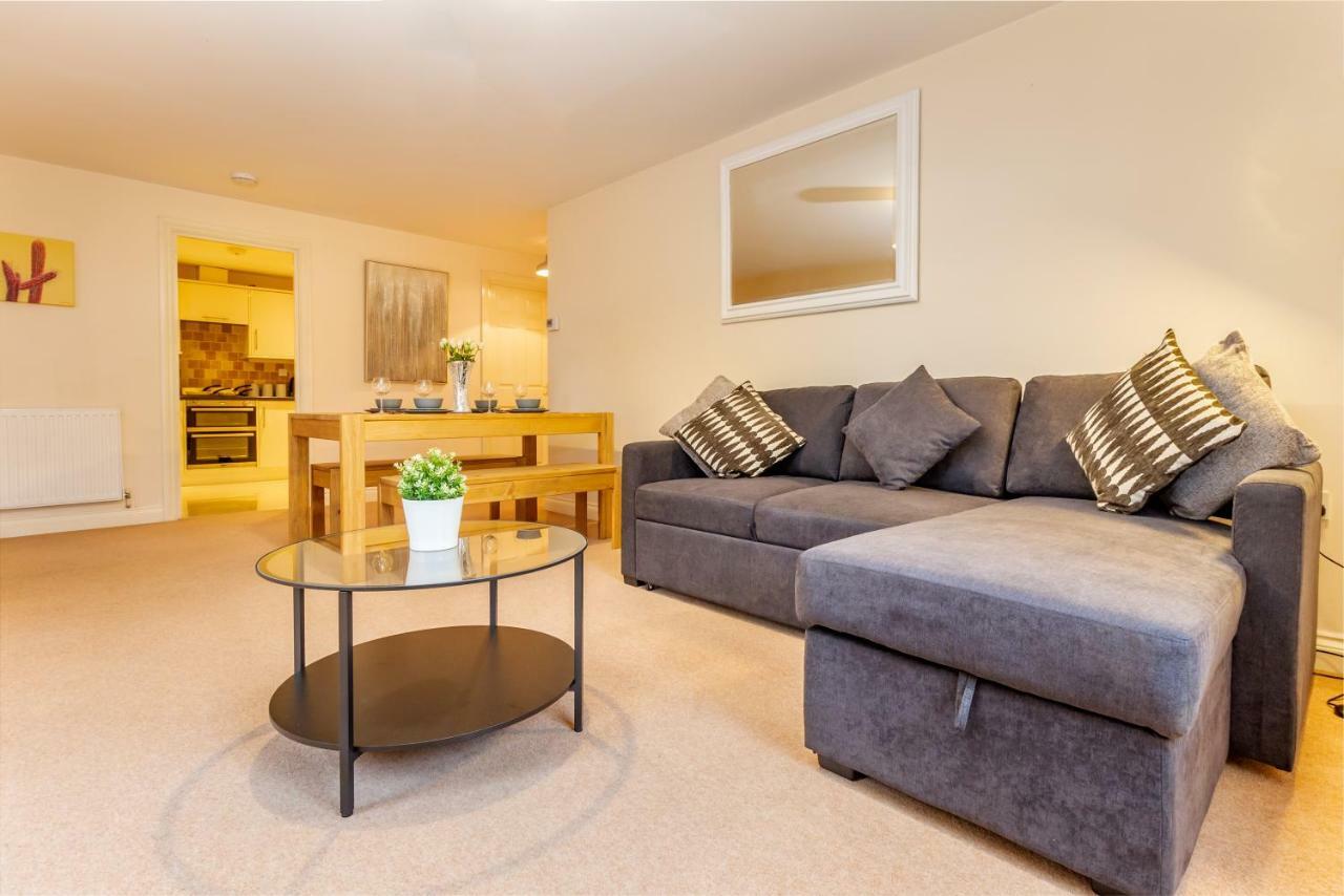 Host & Stay - Hillbrook House Apartment غْريت مالفيرن المظهر الخارجي الصورة